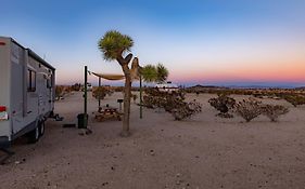 Jt Village Campground - Casa Pequena